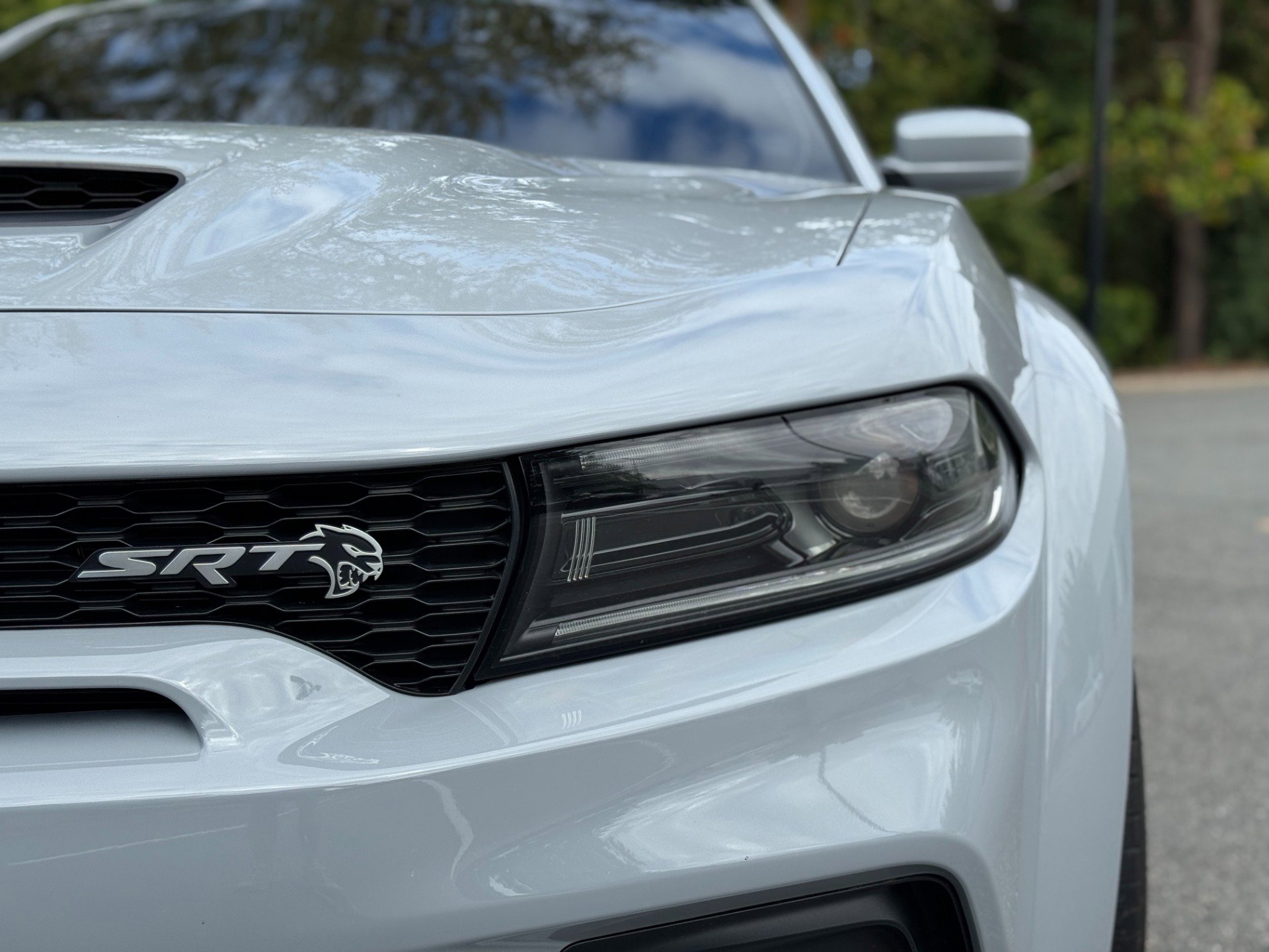 Used 2022 Dodge Charger SRT Hellcat w/ Harman/Kardon Audio Group image 17