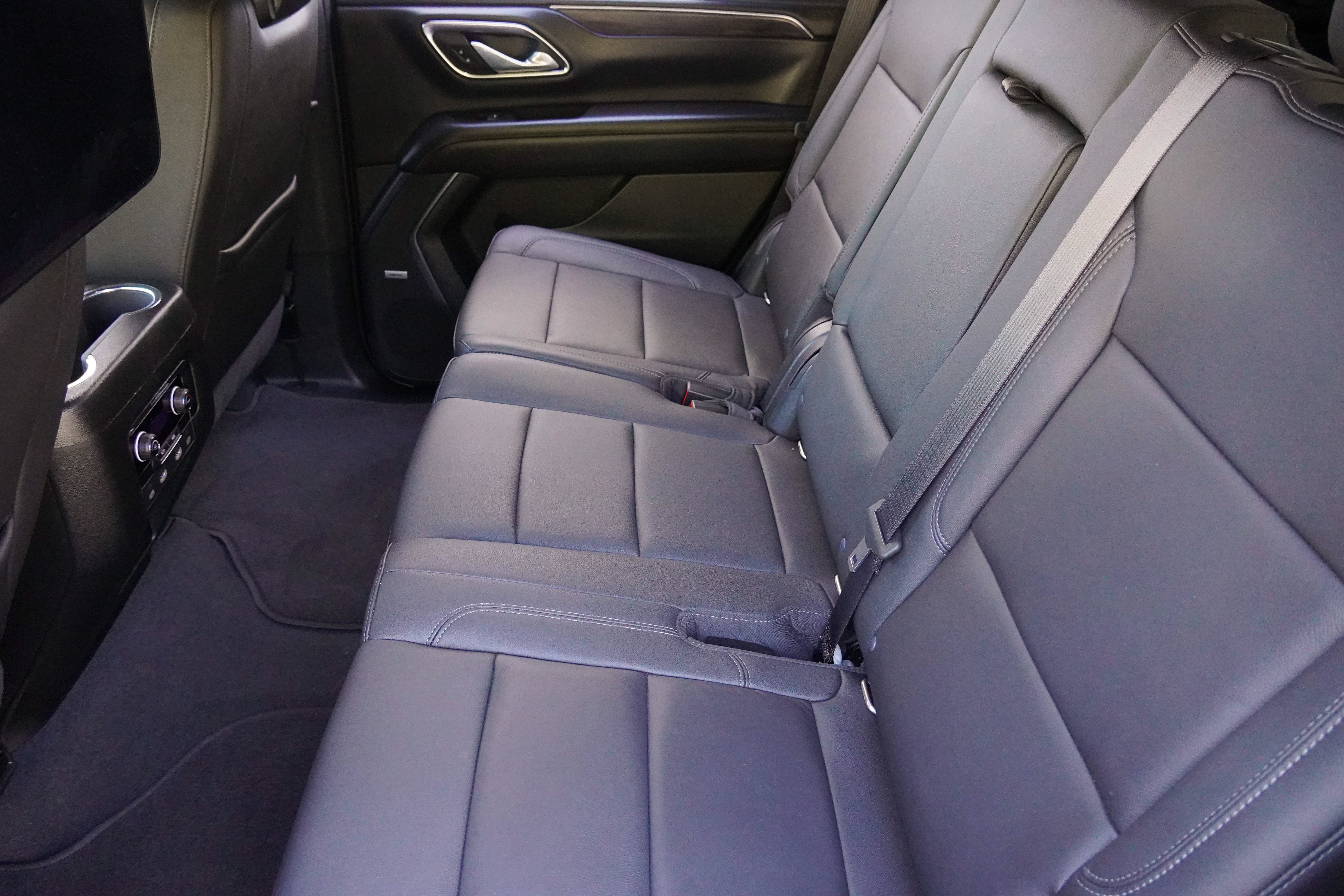 Used 2021 Chevrolet Tahoe Z71 w/ Rear Media and Nav Package AWD/4WD image 39