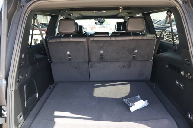 New 2026 Jeep Grand Wagoneer L Limited AWD/4WD image 7