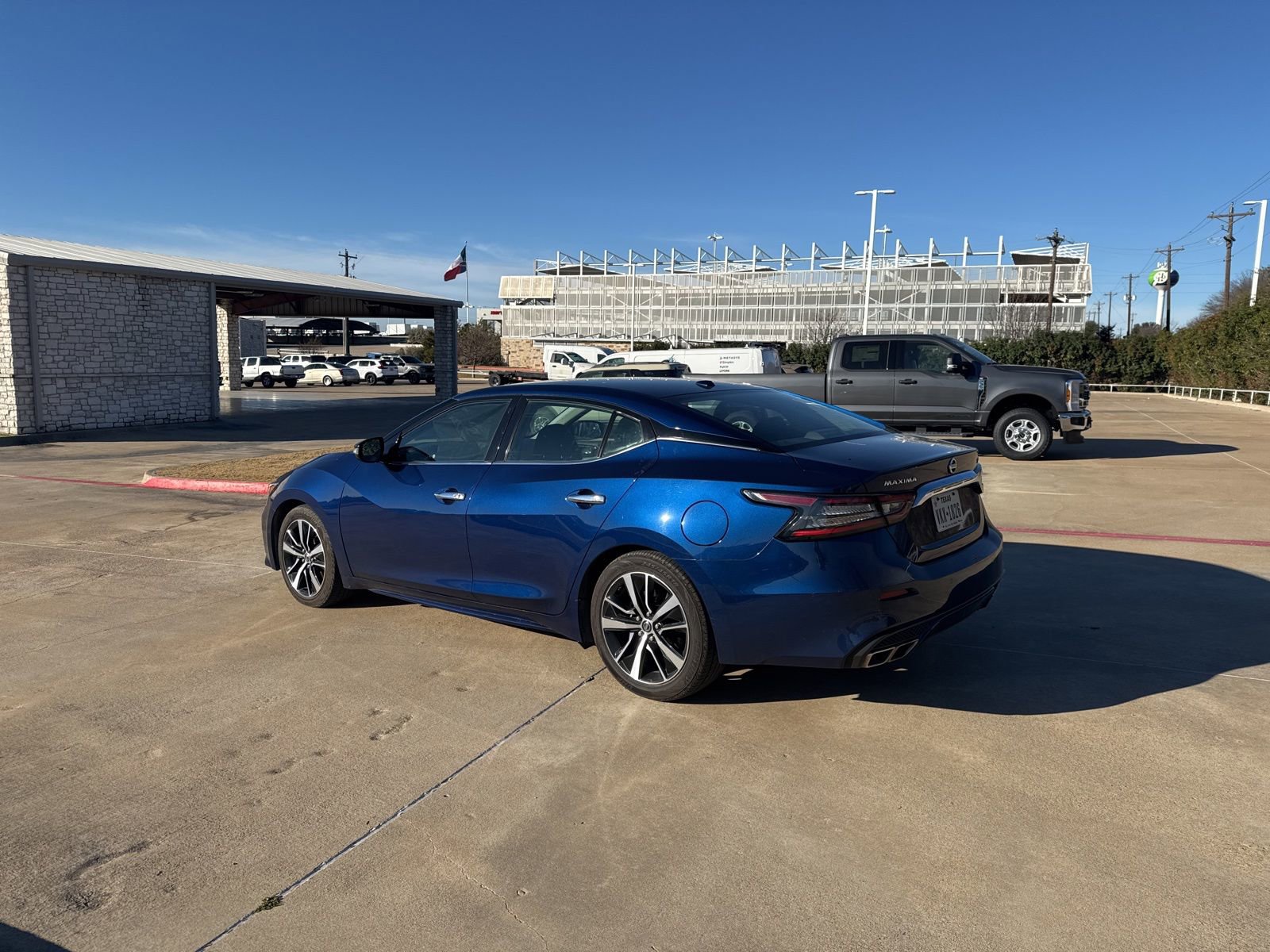 Used 2022 Nissan Maxima SV w/ Floor Mat Group image 3