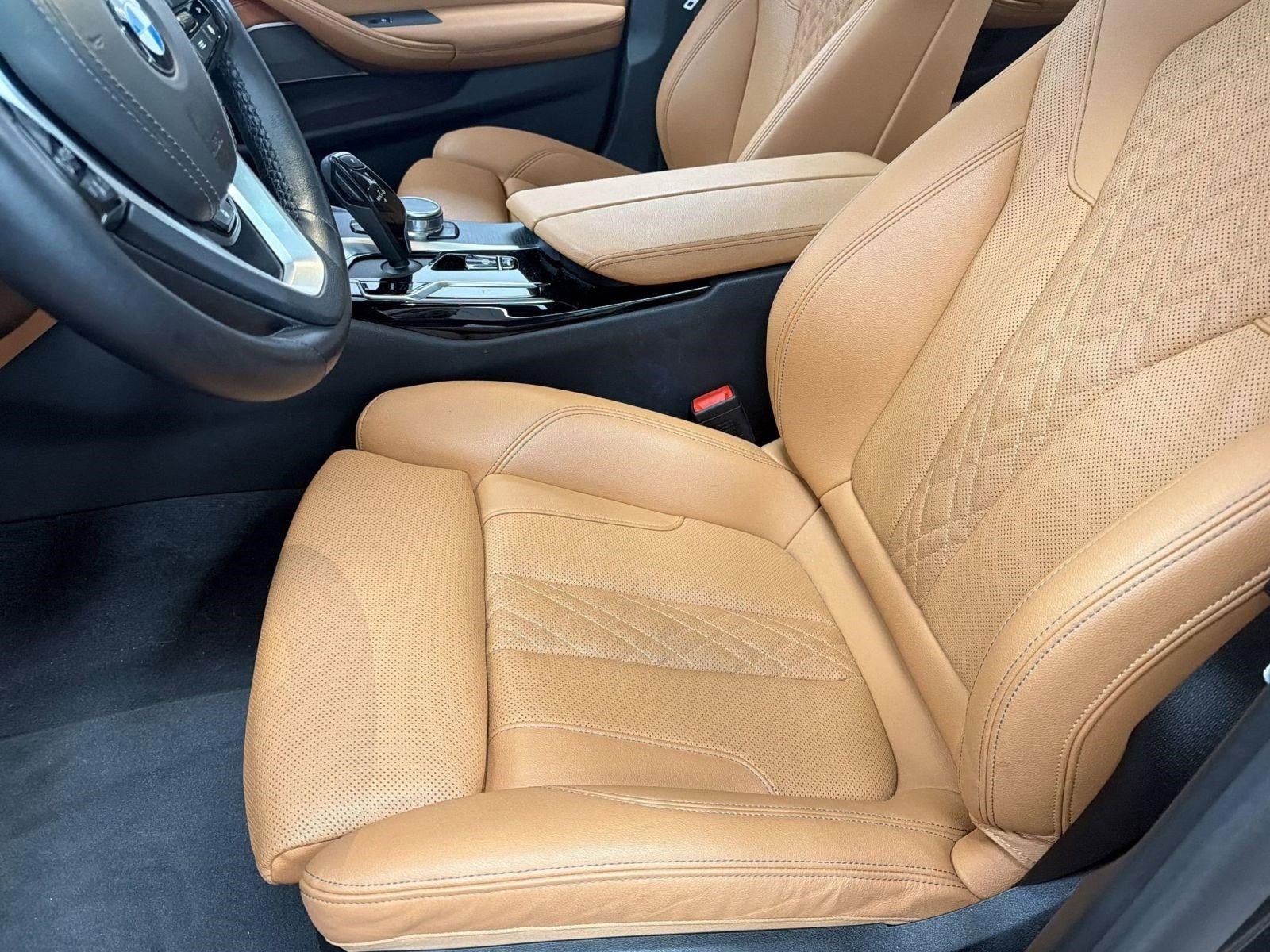 Certified 2023 BMW 530i xDrive w/ Premium Package image 16