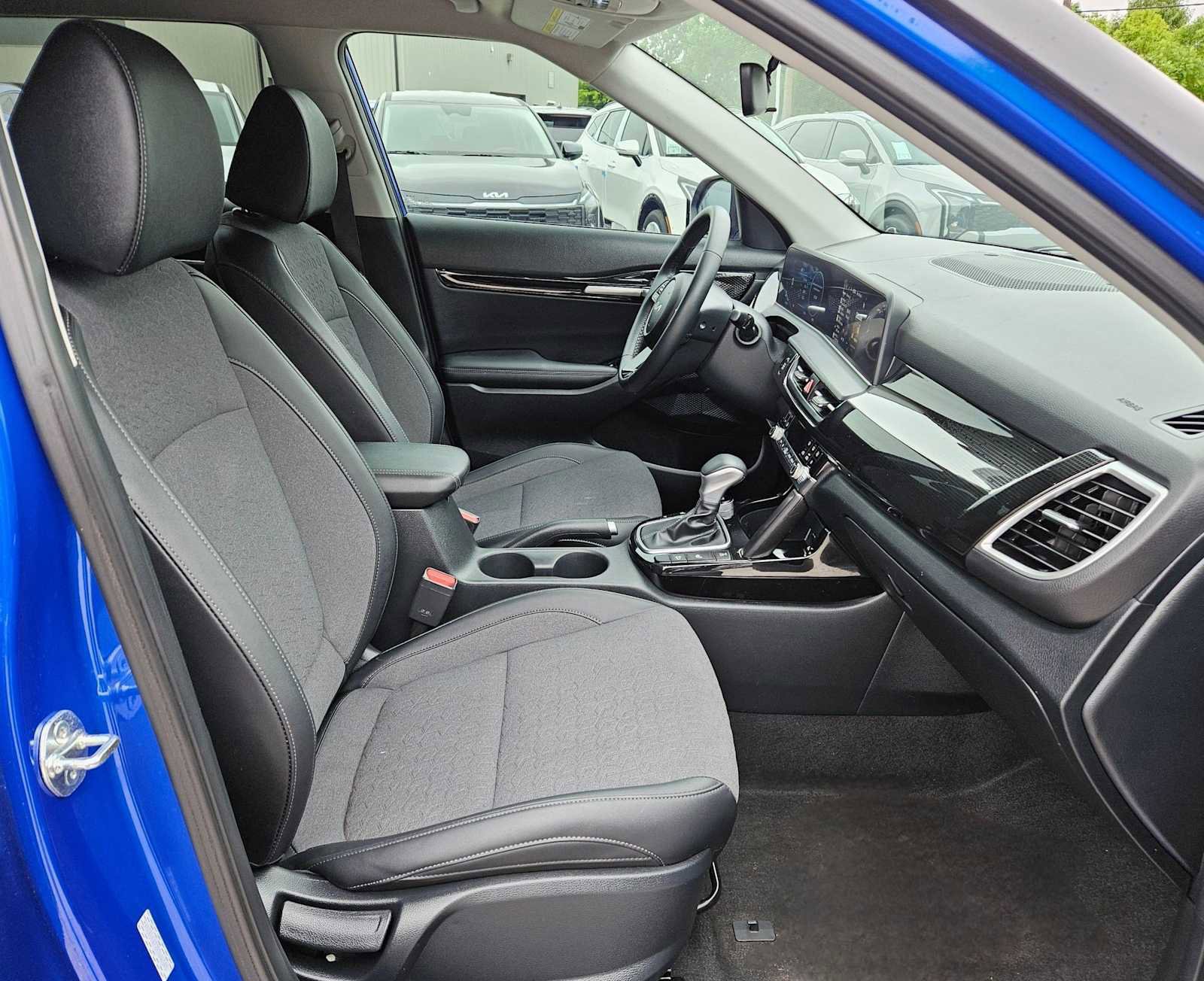 Certified 2024 Kia Seltos X-Line AWD/4WD image 20