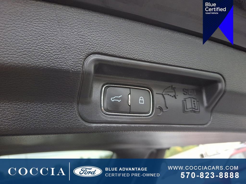 Certified 2022 Ford Explorer XLT w/ Equipment Group 202A image 30