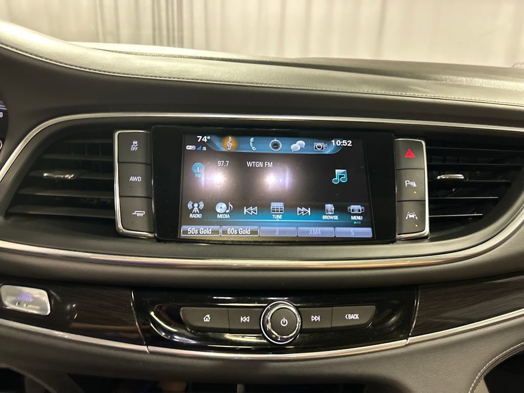 Used 2018 Buick Enclave Premium w/ Experience Buick Package image 17