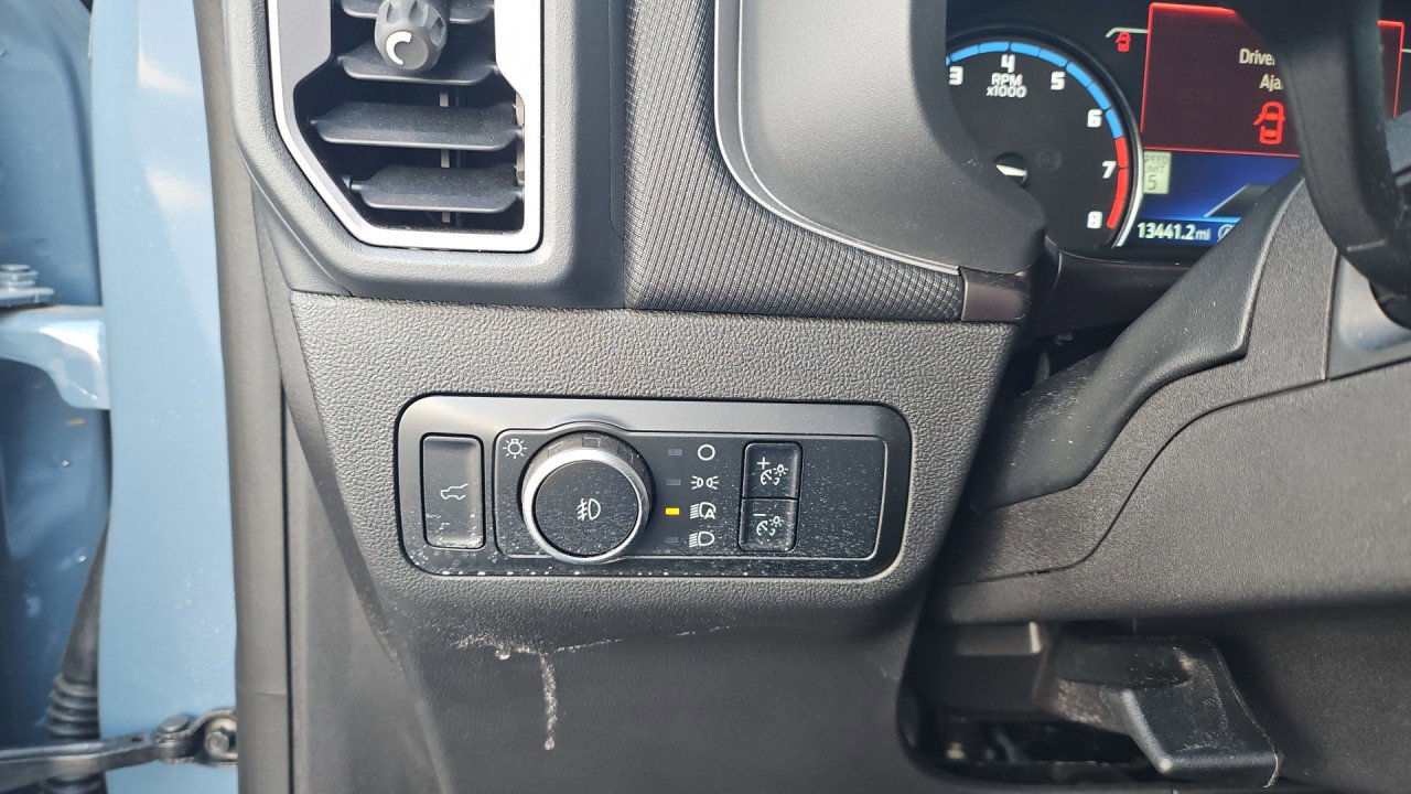 Used 2024 Ford Bronco Sport Outer Banks w/ Tech Package image 19