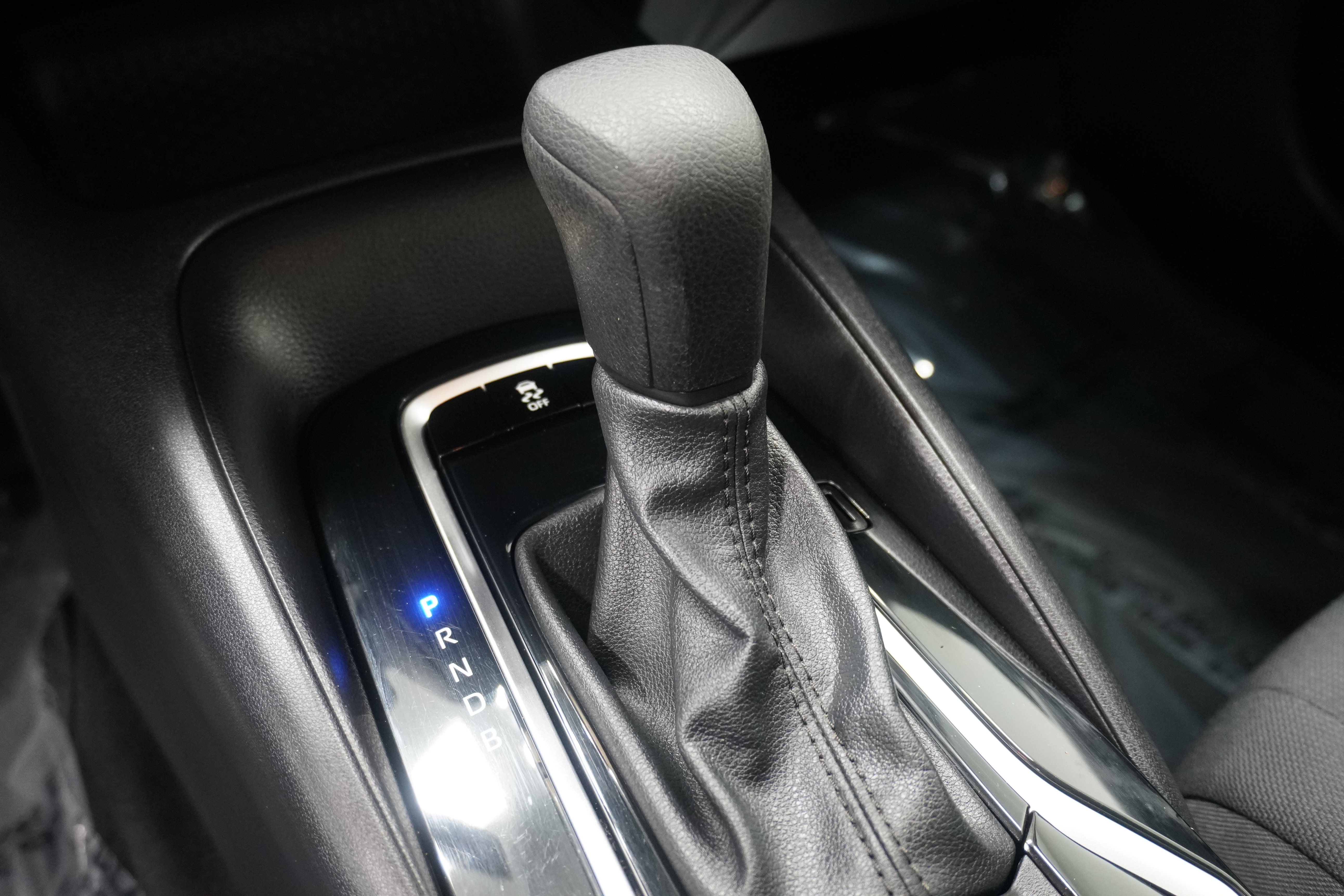Used 2022 Toyota Corolla LE FWD image 14