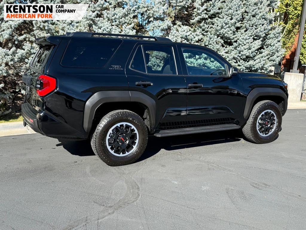 Used 2025 Toyota 4Runner TRD Off-Road image 10