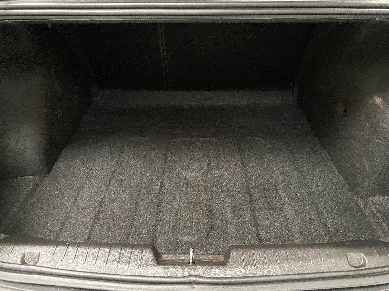 Used 2011 Chevrolet Cruze LT image 12