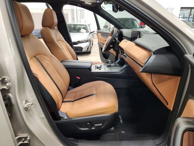 Used 2025 MAZDA CX-90 3.3 Turbo S w/ Premium Plus AWD/4WD image 36