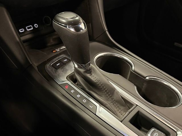 Used 2020 Chevrolet Equinox Premier image 32