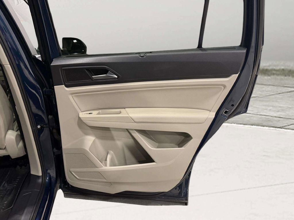 Used 2021 Volkswagen Atlas SE image 29