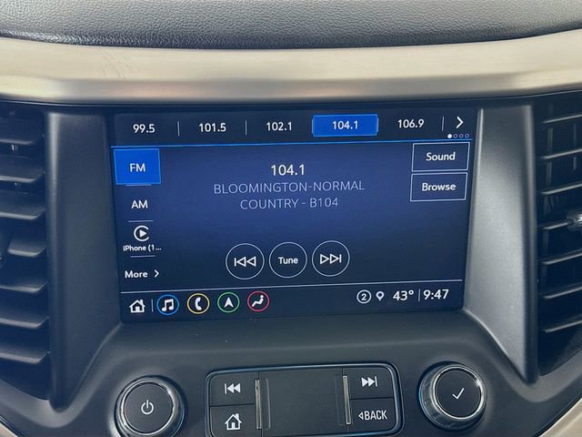 Used 2022 GMC Acadia Denali w/ Denali Technology Package image 15