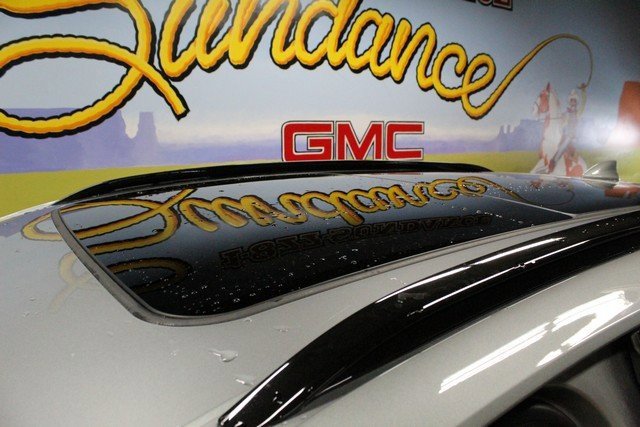 Certified 2023 Buick Envision Essence w/ Sport Touring Package image 2