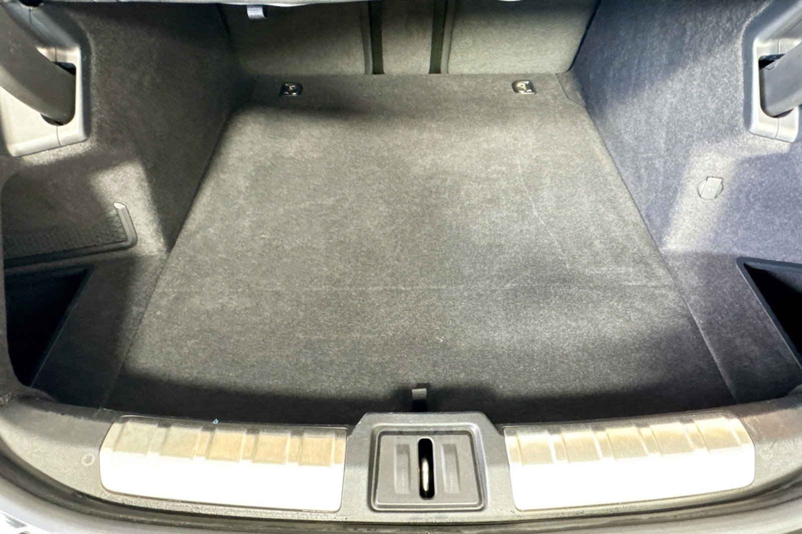 Used 2023 Audi RS e-tron GT image 24