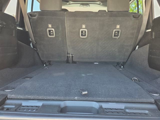 Used 2018 Jeep Wrangler Unlimited Sport AWD/4WD image 29