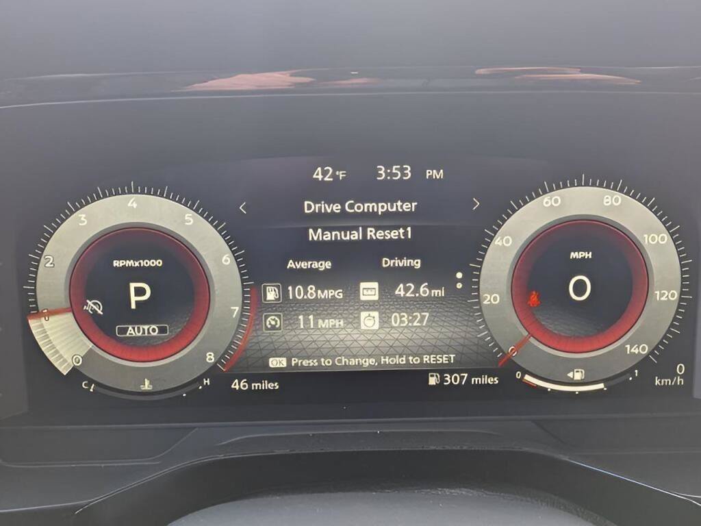 Used 2026 Nissan Pathfinder SL AWD/4WD image 12