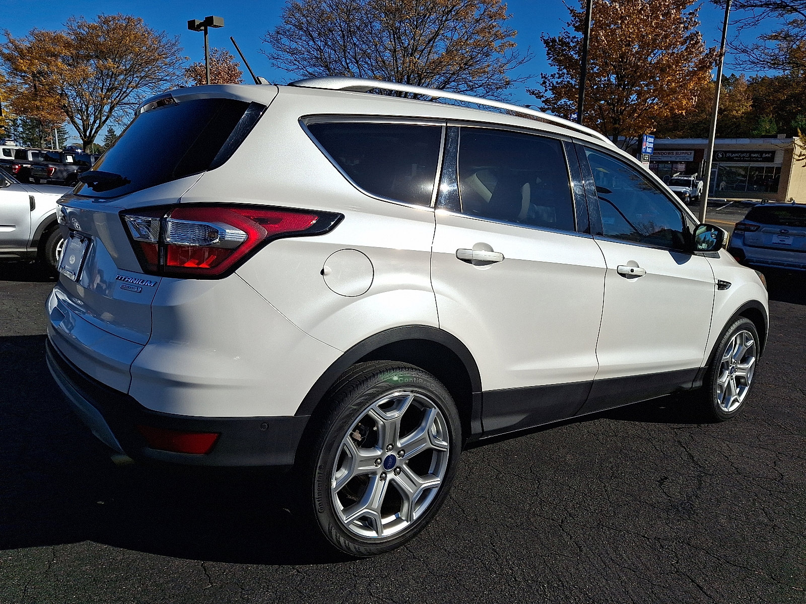 Used 2018 Ford Escape Titanium image 6
