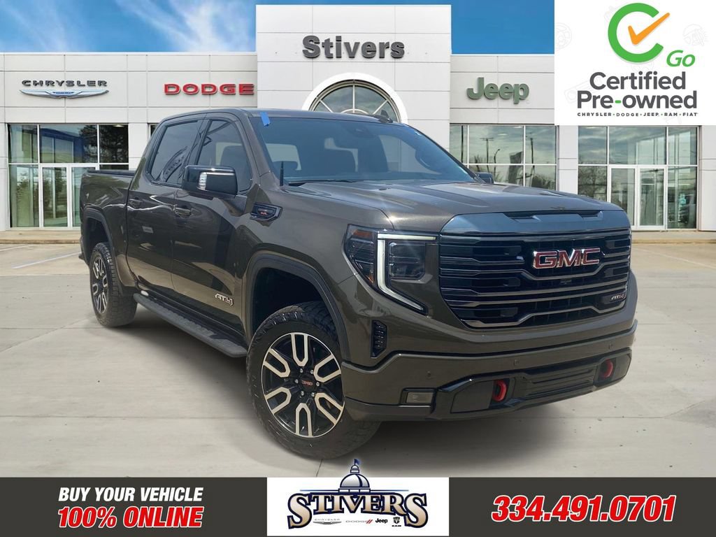 Used 2024 GMC Sierra 1500 AT4 w/ Technology Package AWD/4WD image 1