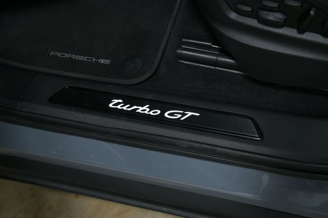 Used 2022 Porsche Cayenne Turbo GT AWD/4WD image 25