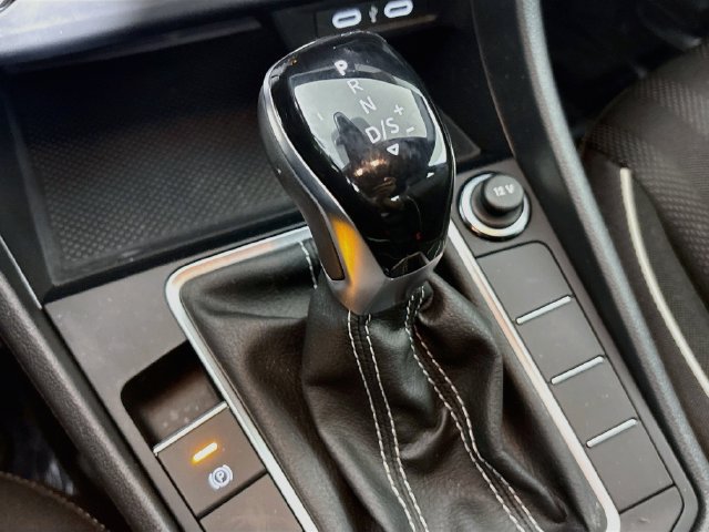 Used 2024 Volkswagen Jetta Sport FWD image 18