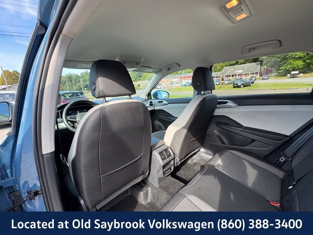 Certified 2026 Volkswagen Taos SE AWD/4WD image 11