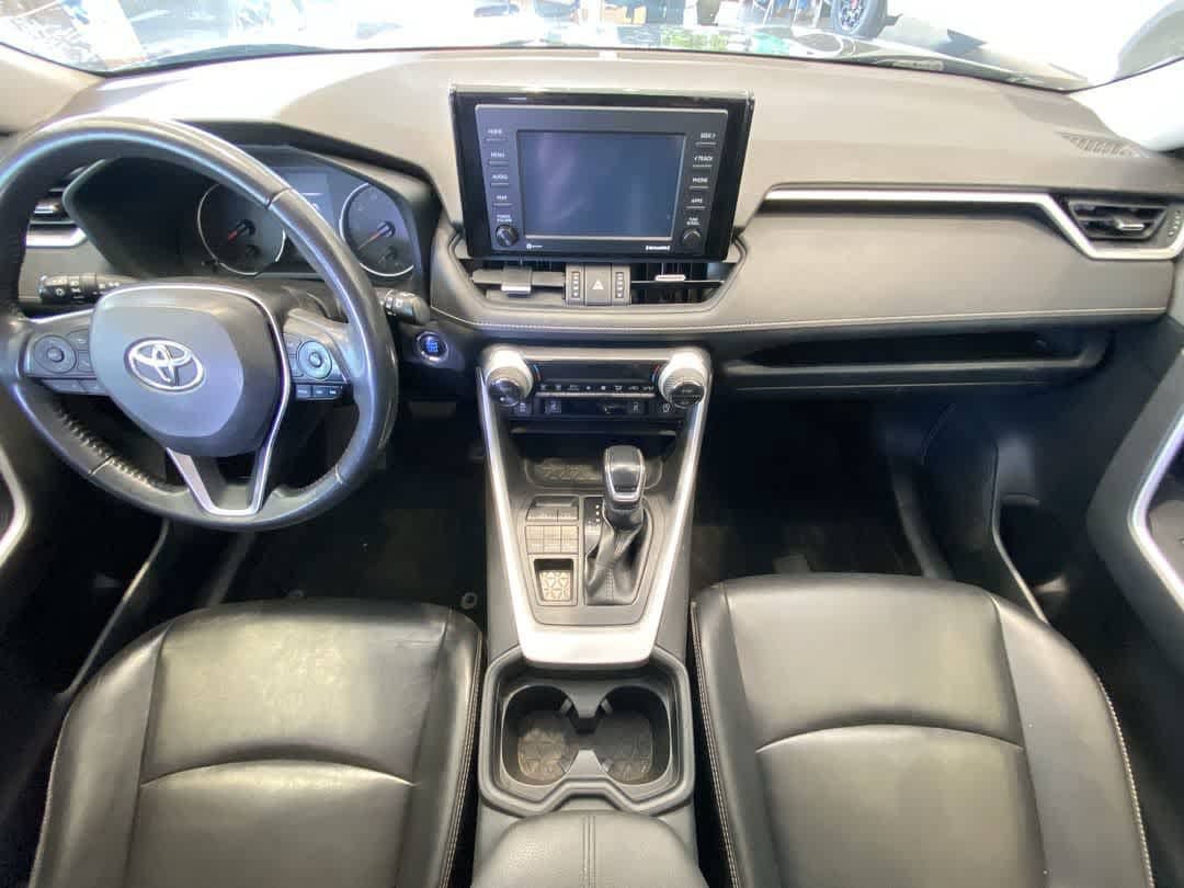 Used 2020 Toyota RAV4 XLE Premium AWD/4WD image 23