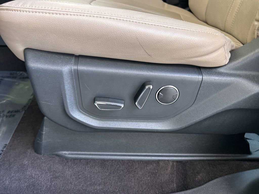 Used 2023 Ford Expedition Max Limited image 49