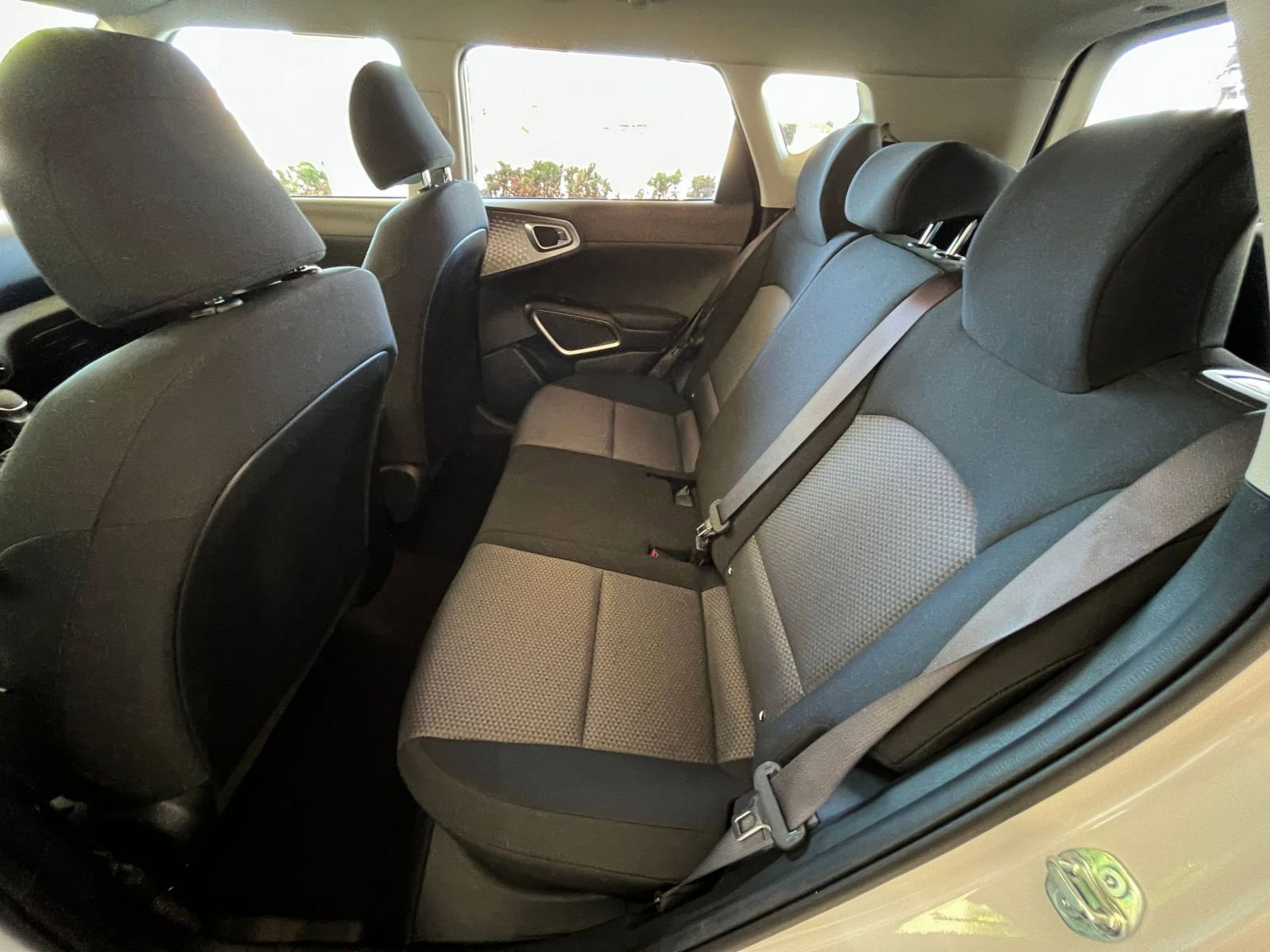 Used 2025 Kia Soul LX w/ LX Technology Package image 23