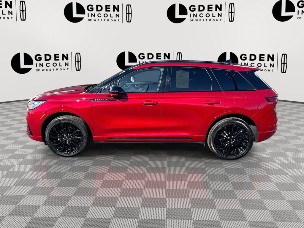 Used 2025 Lincoln Corsair Reserve w/ Equipment Group 202A image 5