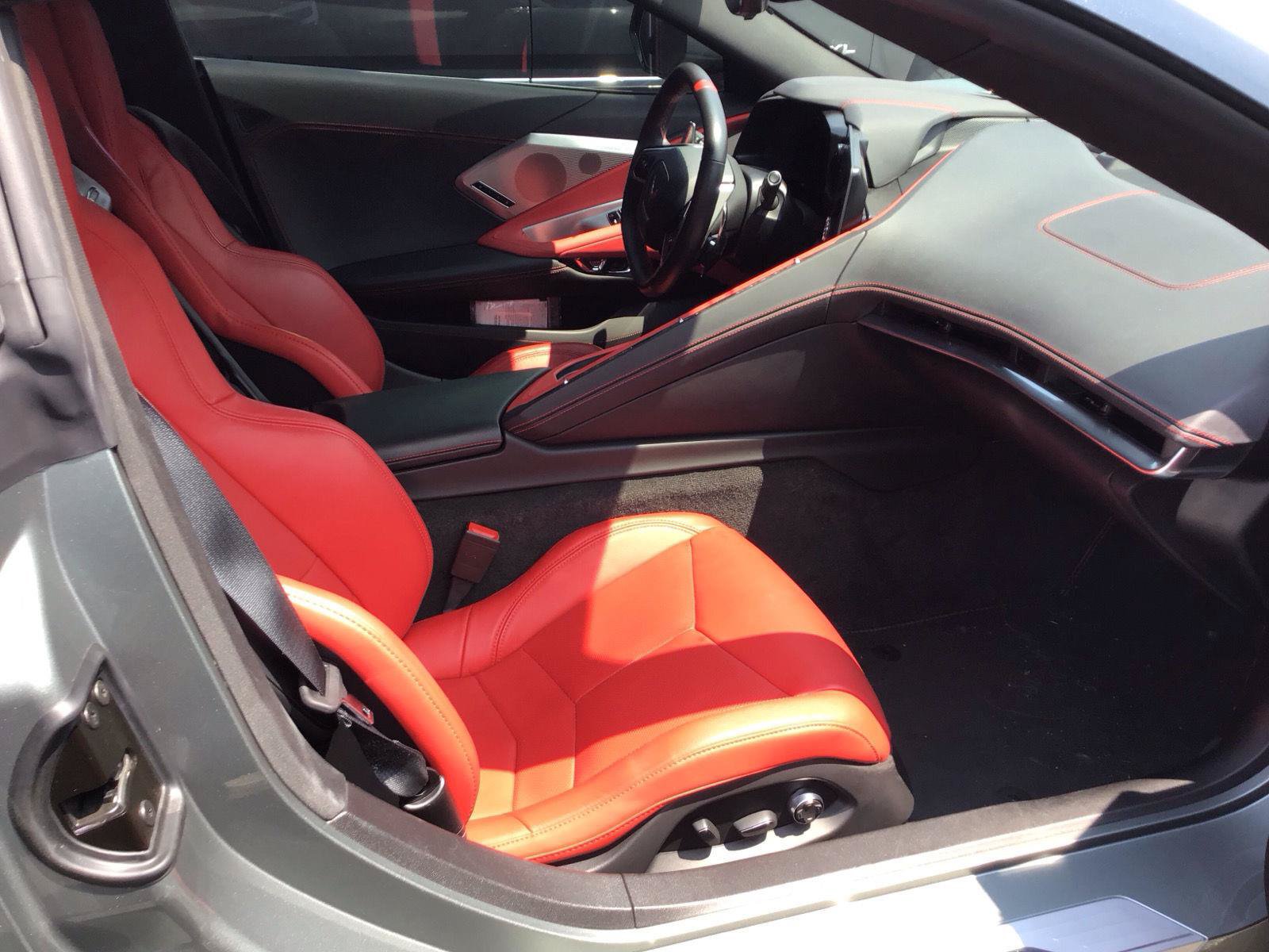 Used 2023 Chevrolet Corvette Stingray Preferred Conv w/ Z51 Performance Package RWD image 5