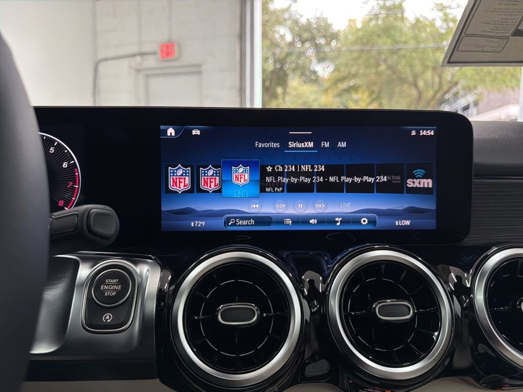 Used 2026 Mercedes-Benz GLB 250 GLB 250 image 32