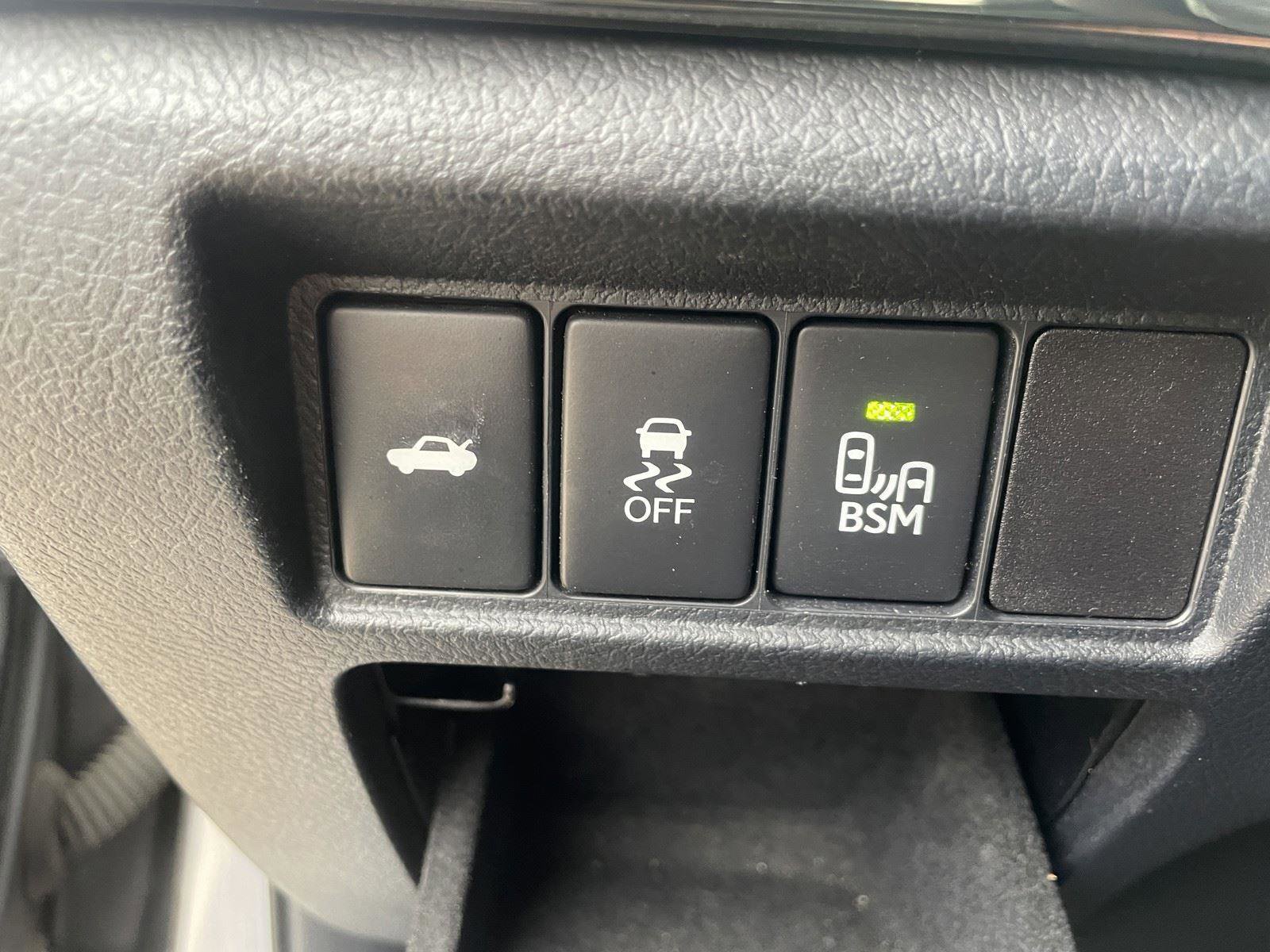 Used 2014 Toyota Avalon XLE Touring image 12