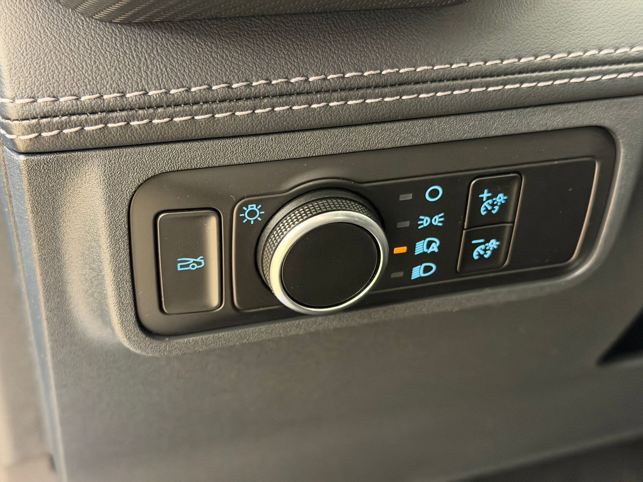 New 2026 Ford Mustang Premium image 23