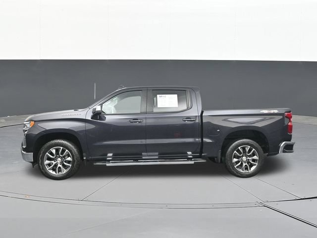 Used 2024 Chevrolet Silverado 1500 LT AWD/4WD image 8