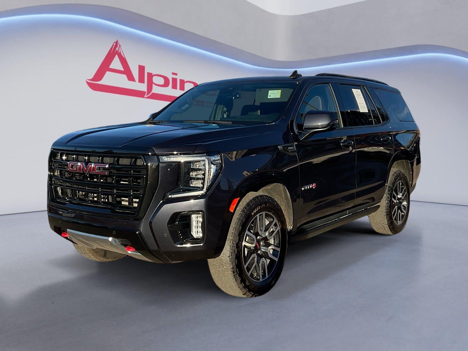 Certified 2024 GMC Yukon AT4 w/ AT4 Premium Package AWD/4WD image 1