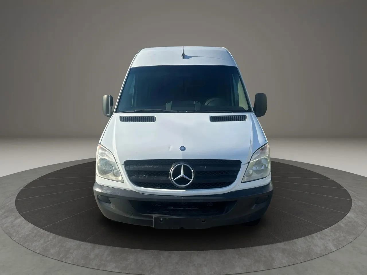 Used 2012 Mercedes-Benz Sprinter 3500 image 3