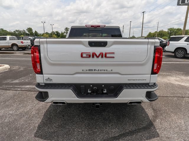 Used 2023 GMC Sierra 1500 Denali w/ Technology Package AWD/4WD image 8