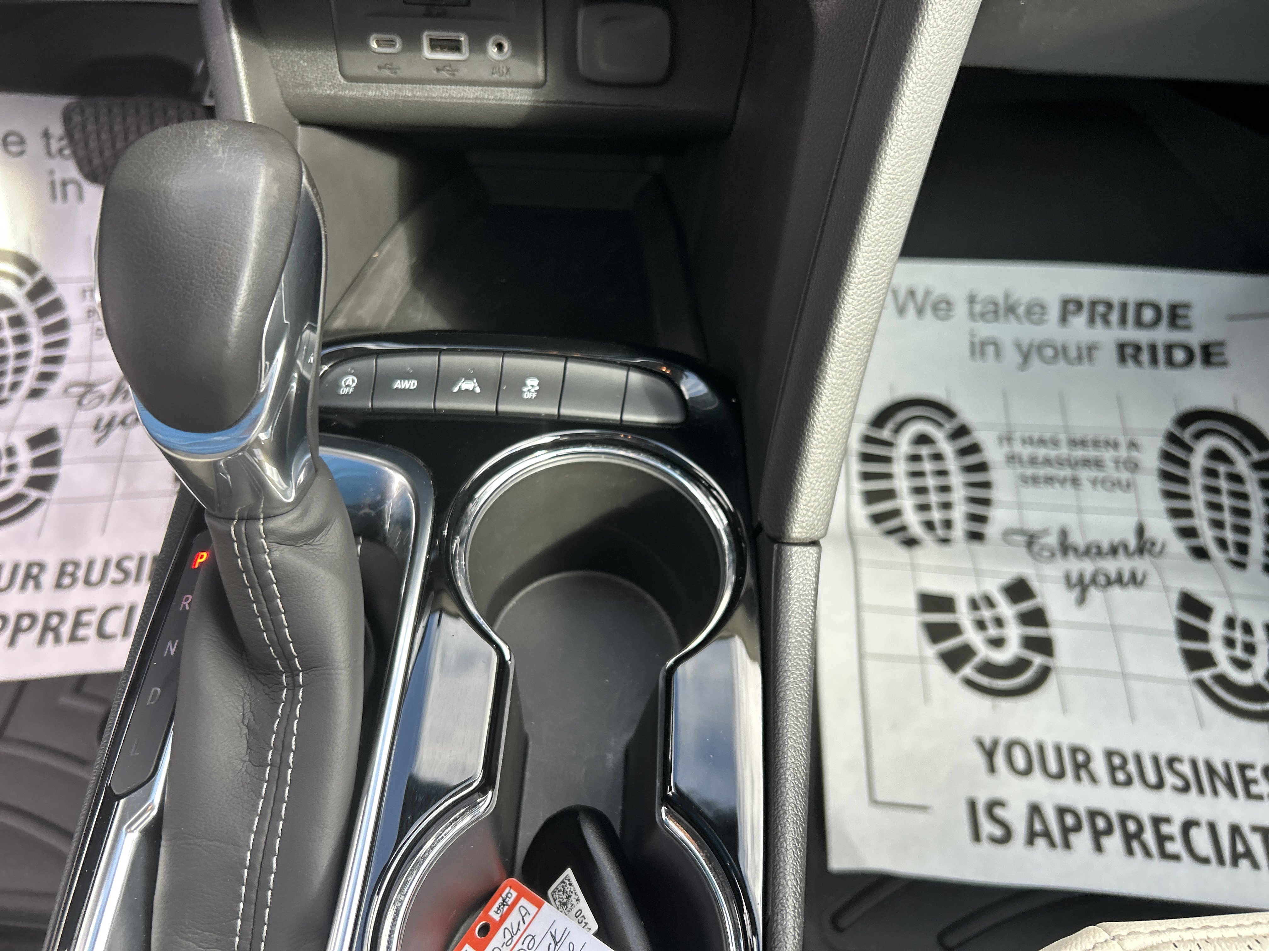 Used 2022 Buick Encore GX Essence w/ Advanced Technology Package AWD/4WD image 23
