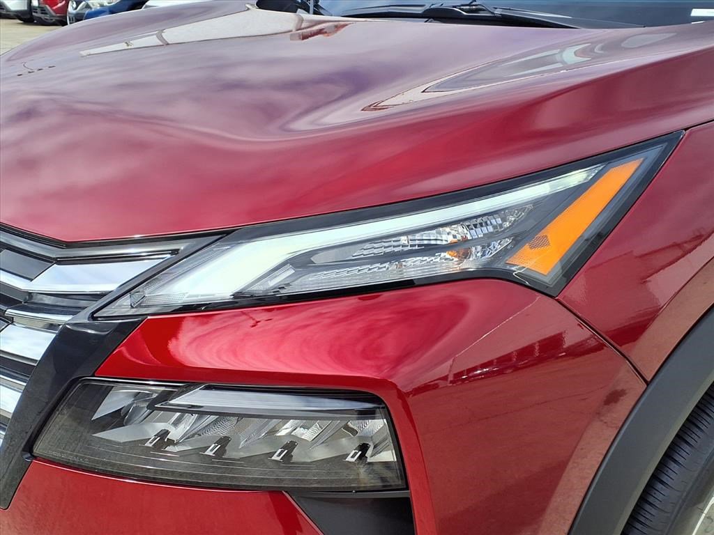 New 2026 Nissan Rogue SV image 2