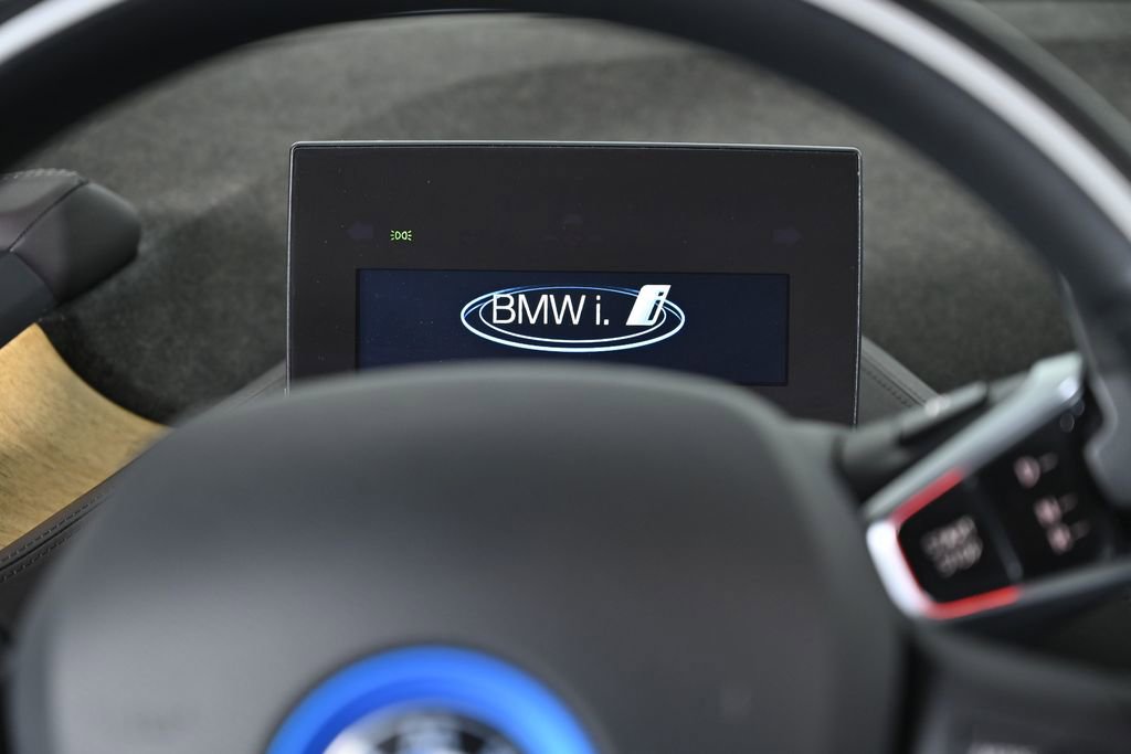 Used 2015 BMW i3 w/ Range Extender image 16