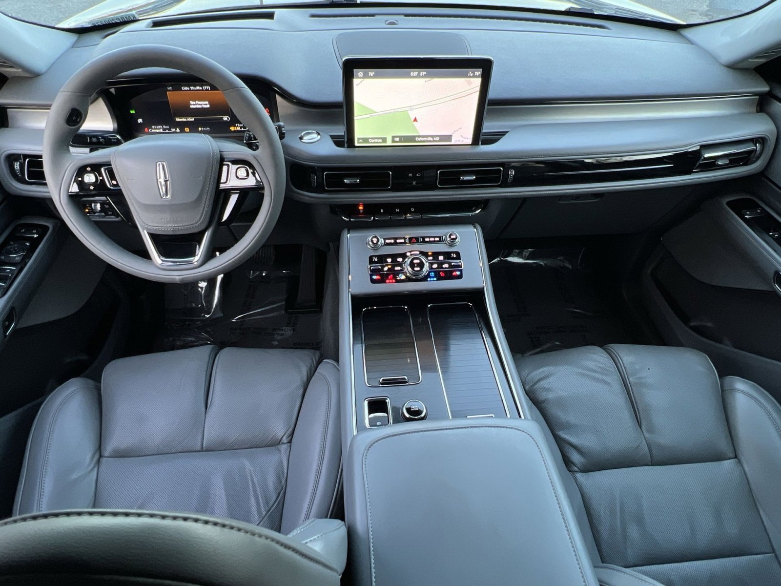 Used 2020 Lincoln Aviator Reserve w/ Equipment Group 202A image 21