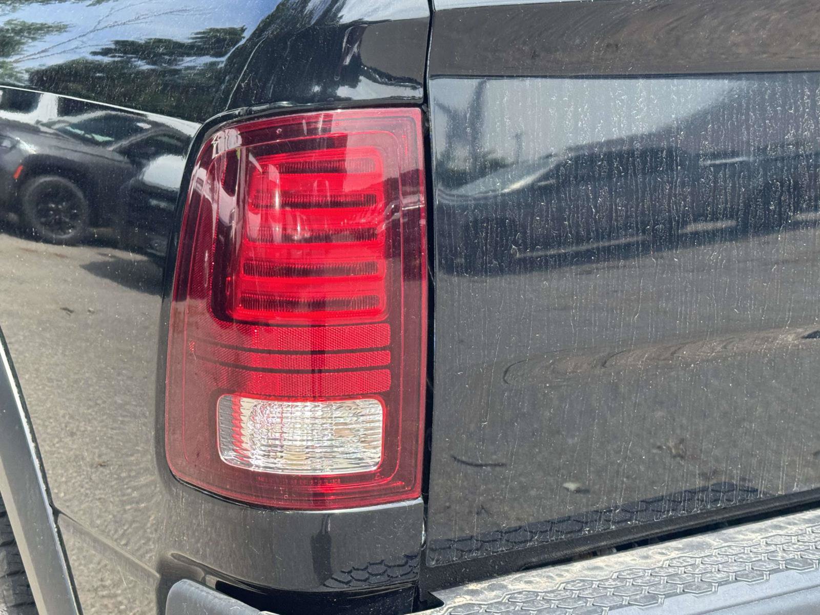 Used 2022 RAM 1500 Warlock AWD/4WD image 9