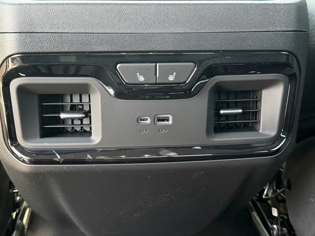 New 2026 GMC Sierra 1500 AT4 w/ AT4 Premium Package AWD/4WD image 15