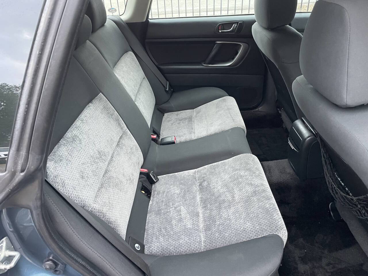 Used 2005 Subaru Outback 2.5i image 15