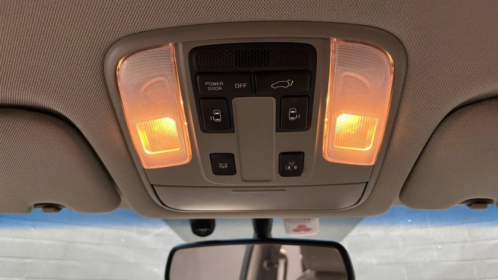 Used 2016 Kia Sedona EX FWD image 10