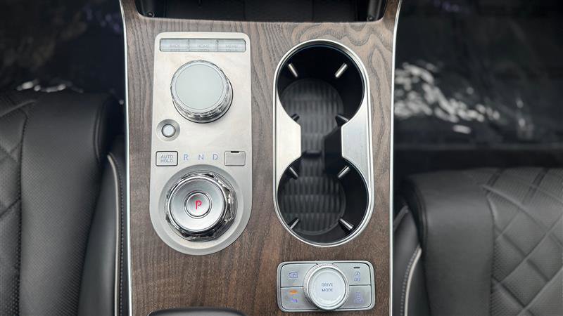 Used 2025 Genesis GV80 3.5T Prestige image 29