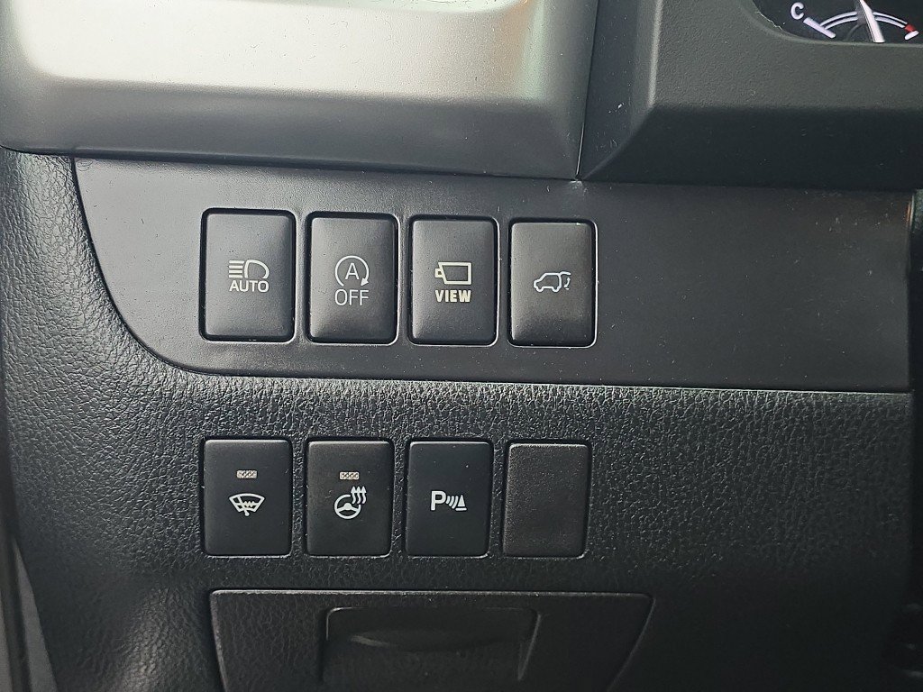 Used 2018 Toyota Highlander Limited Platinum image 26