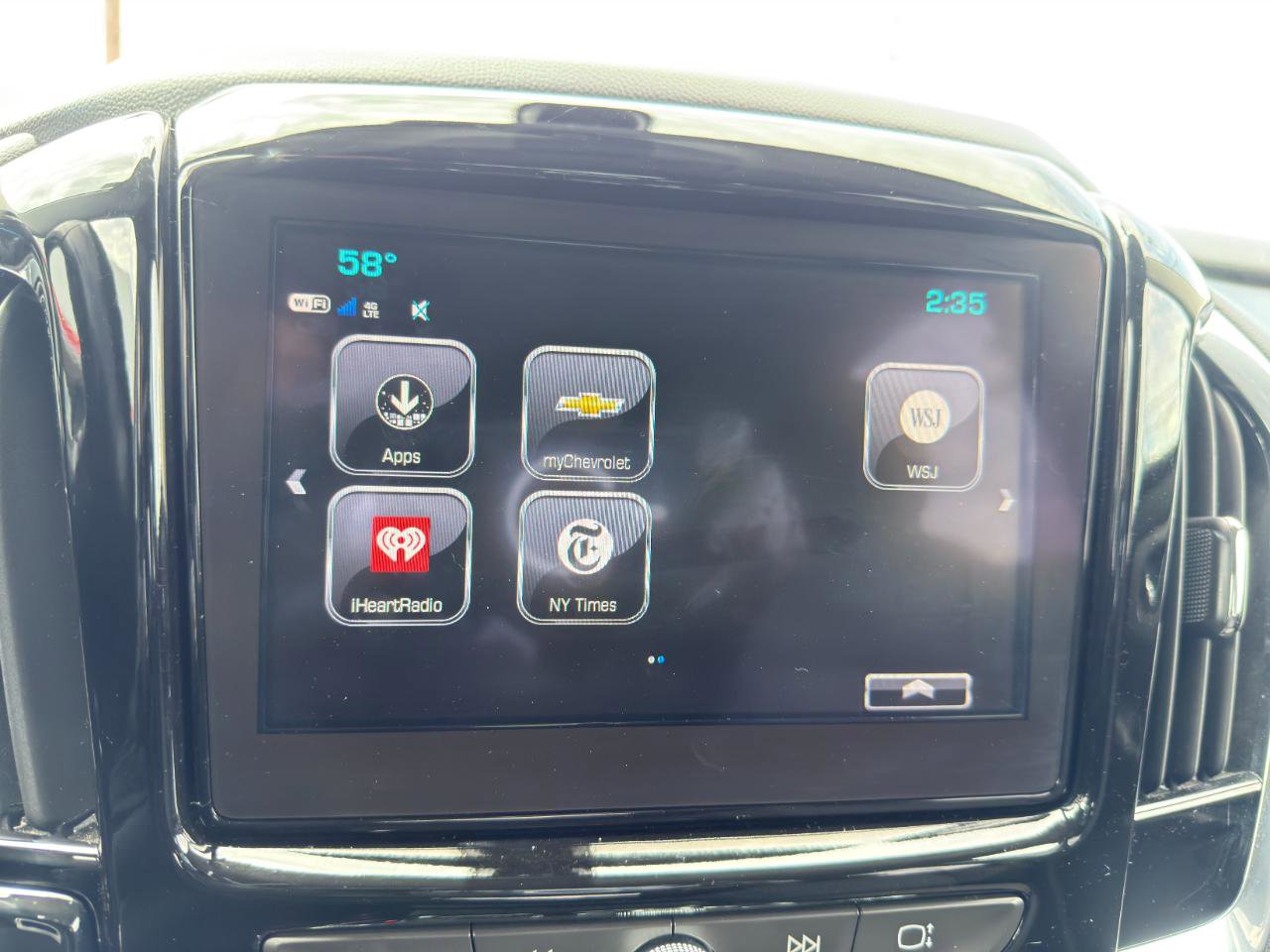 Used 2019 Chevrolet Traverse LT w/ LPO, Floor Liner Package AWD/4WD image 59