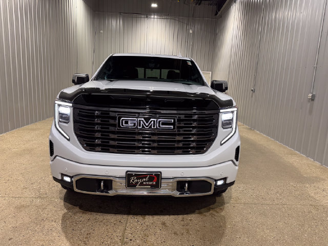 Used 2026 GMC Sierra 1500 Denali Ultimate AWD/4WD image 3