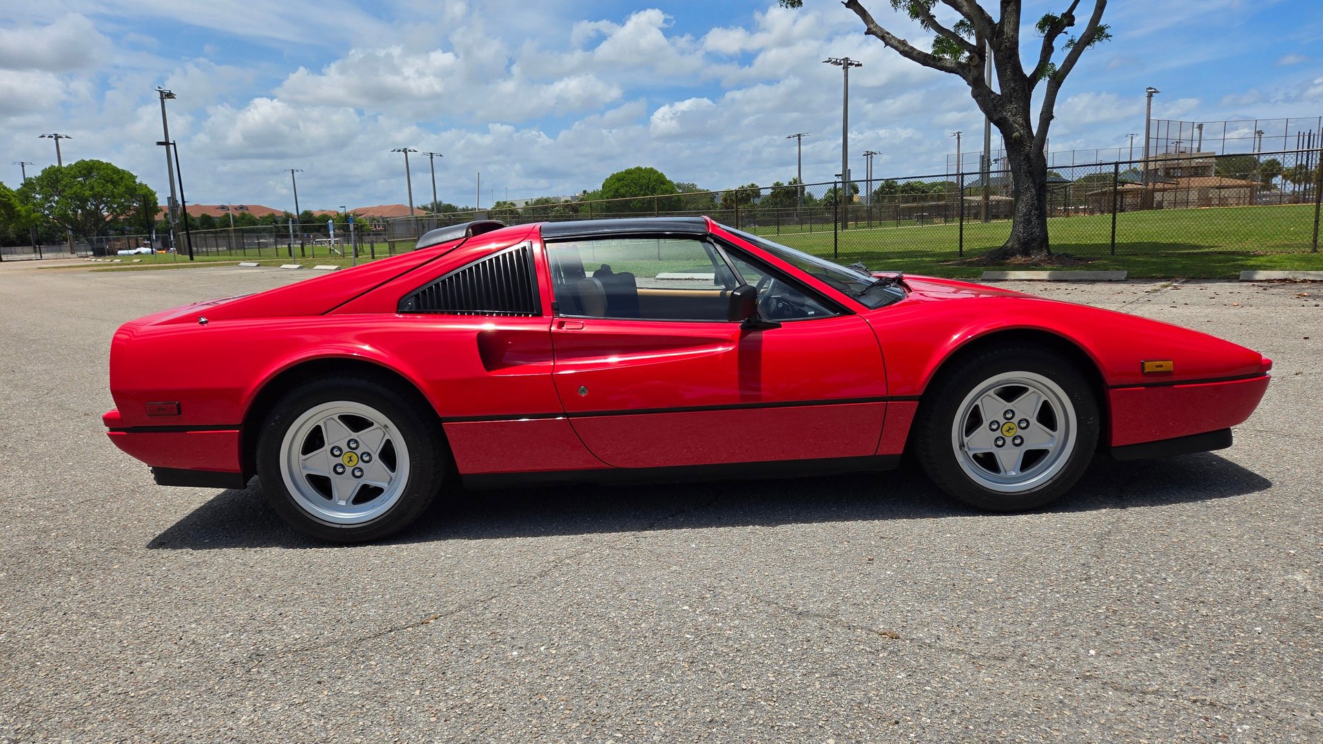 Used 1988 Ferrari 328 GTS image 20